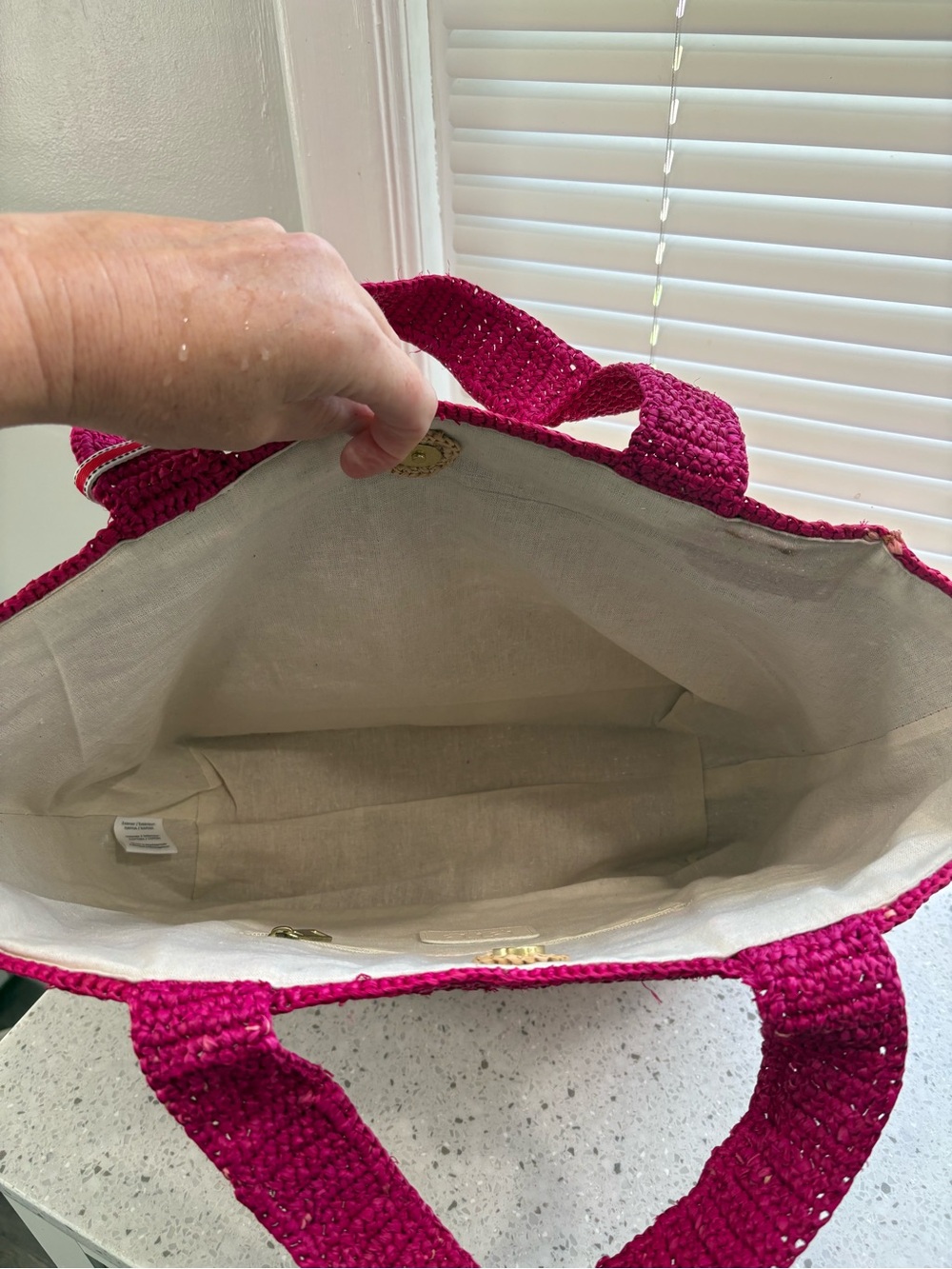 NWT BTB Los Angeles straw tote bag with "Hola Beaches" embroidered lettering - Picture 15 of 15